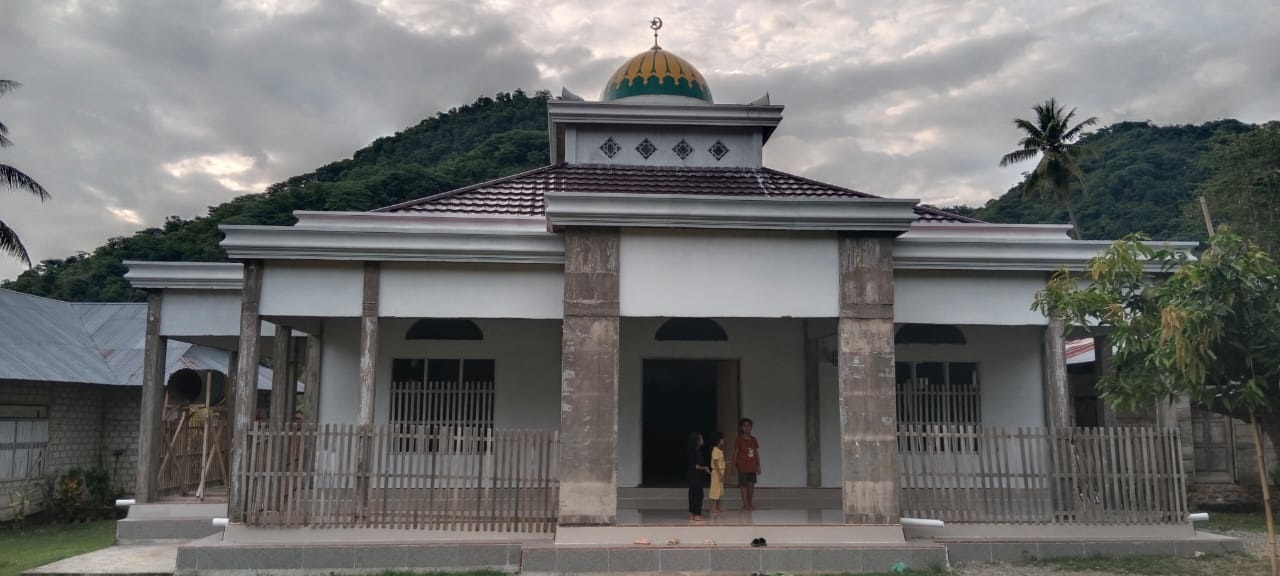 AL-QAMAR
