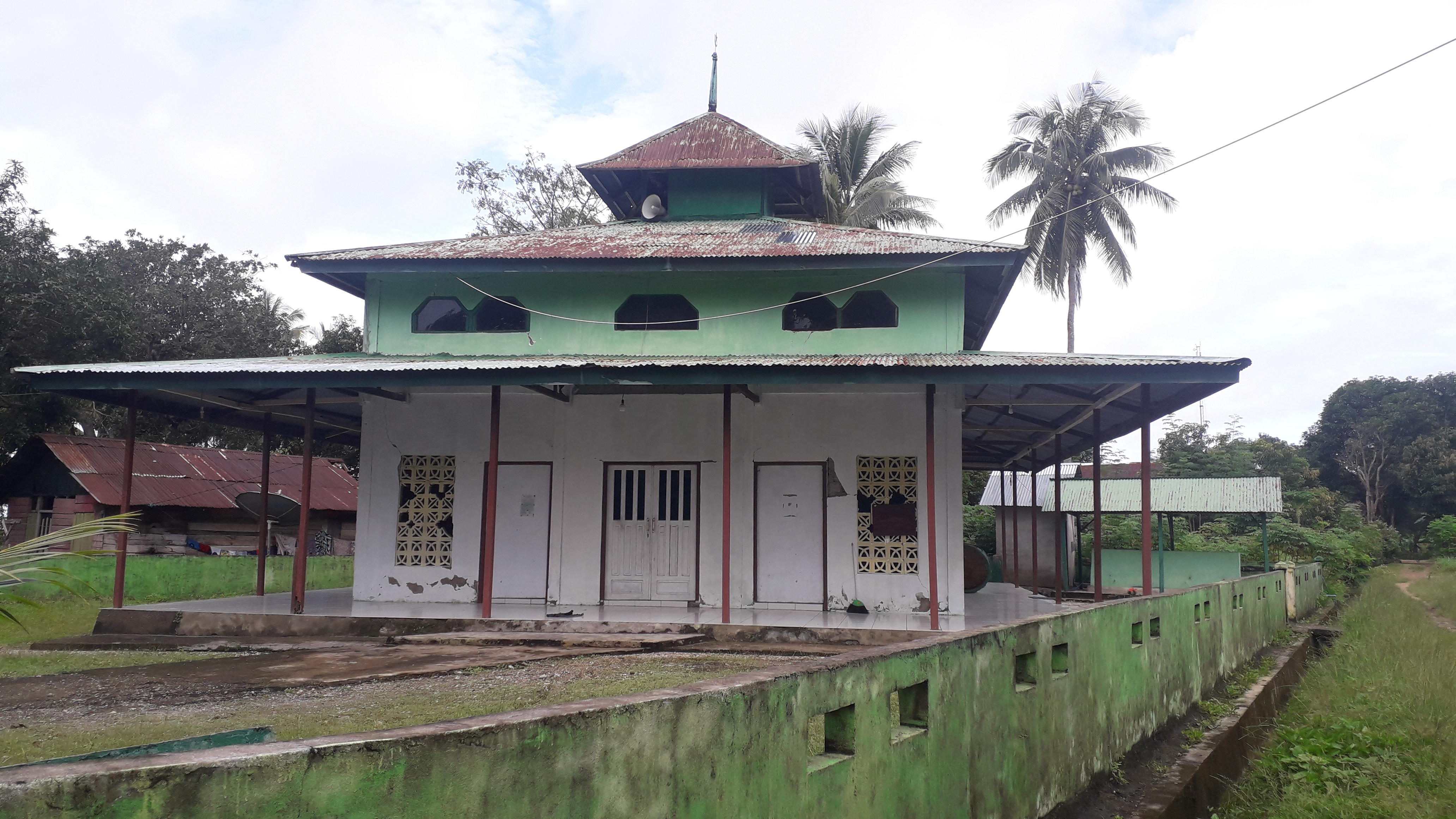 NURUL QOMAR