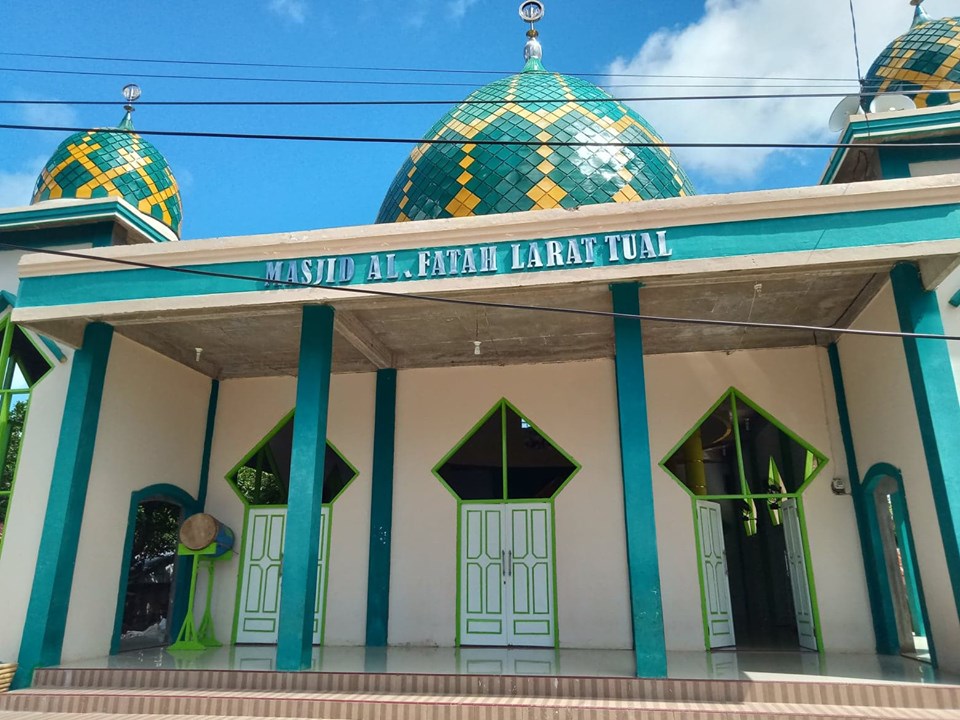 AL-FATTAH KOMPLEK LARAT