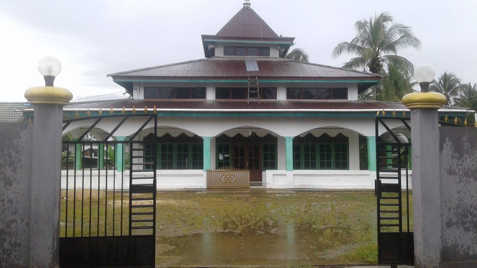 MASJID BAITURROHMAN