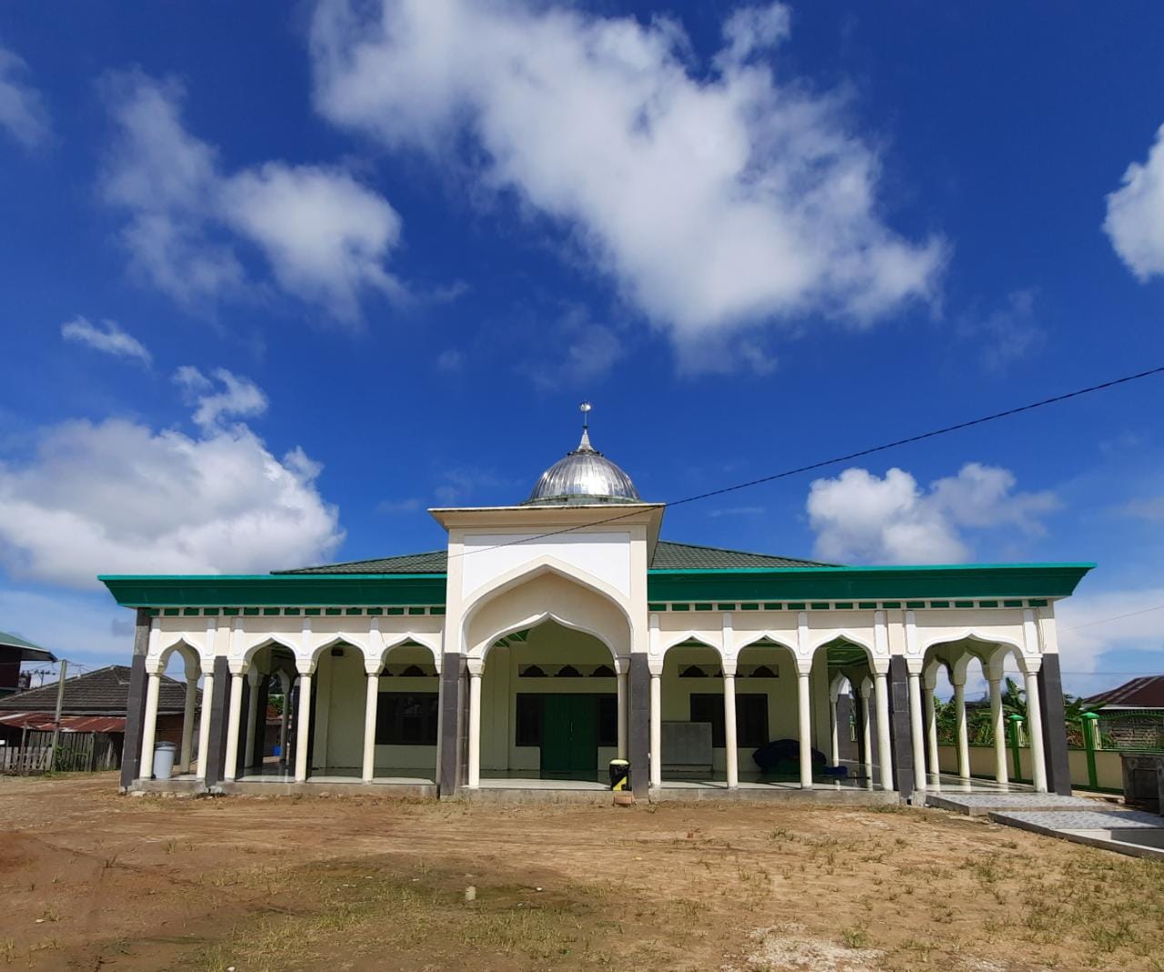 AL DZAKIRIN ANNAHDLIYAH