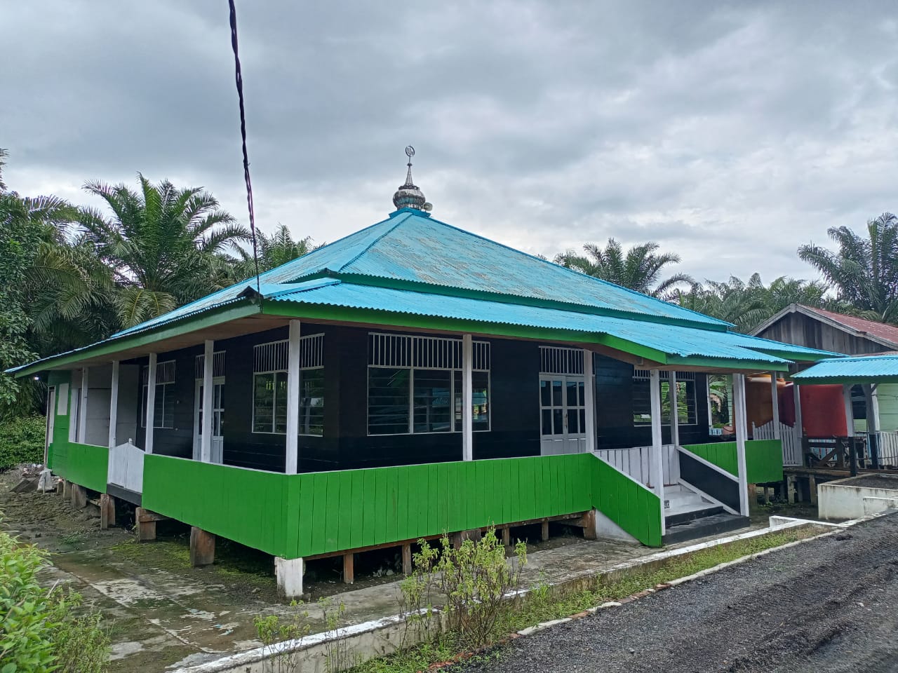 NUR HIDAYAH