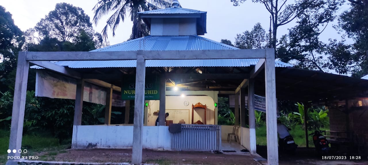 SURAU NUR TAUHID