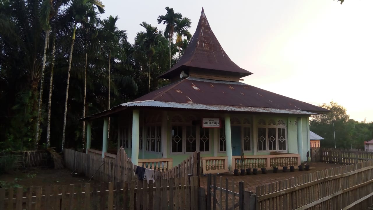 NURUL YAQIN