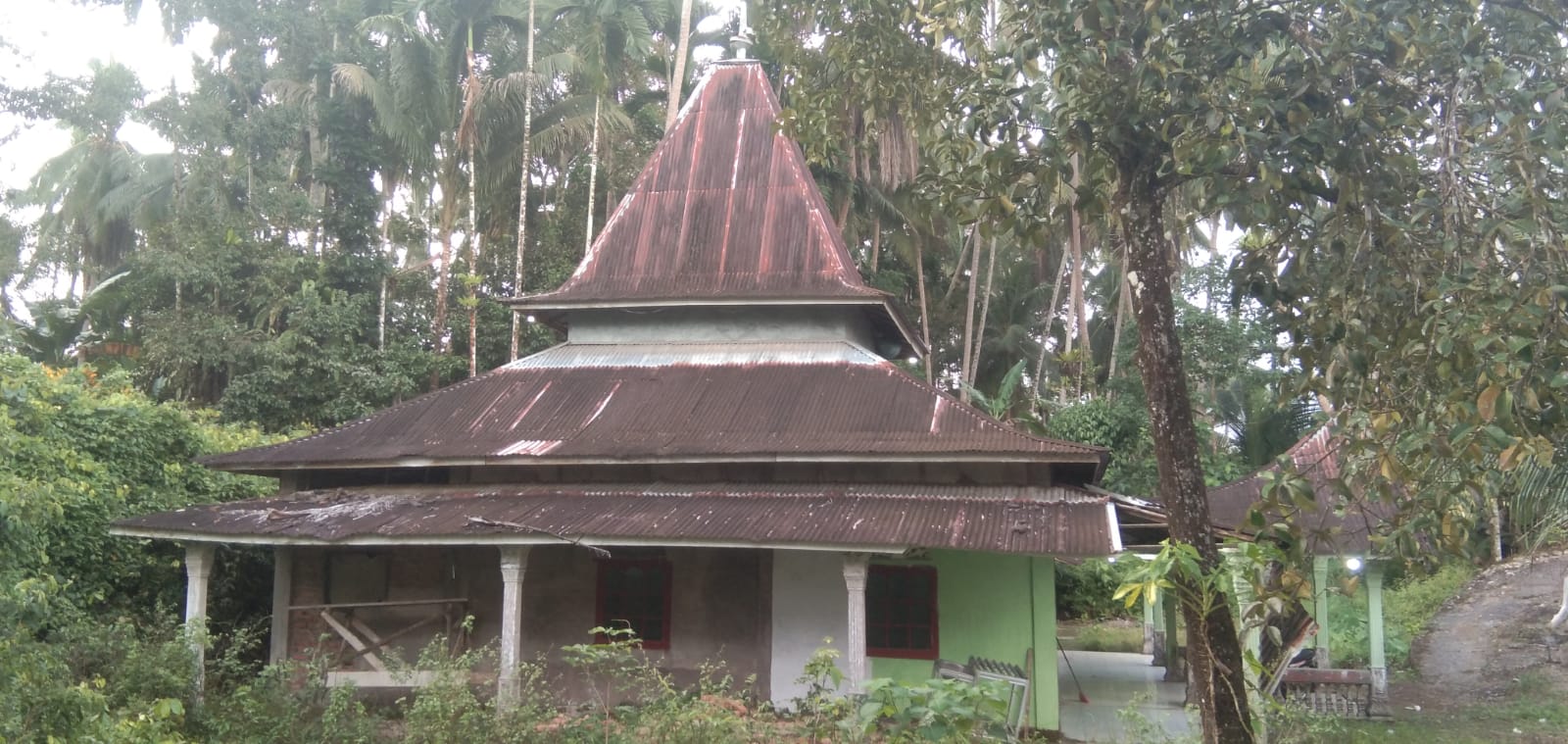 SURAU PAUH