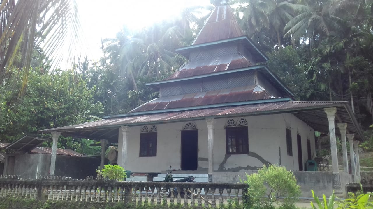 PADANG UKAM
