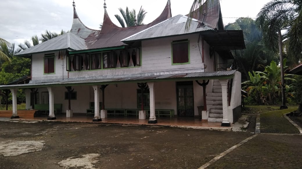 BALENGGEK PASA PANJANG