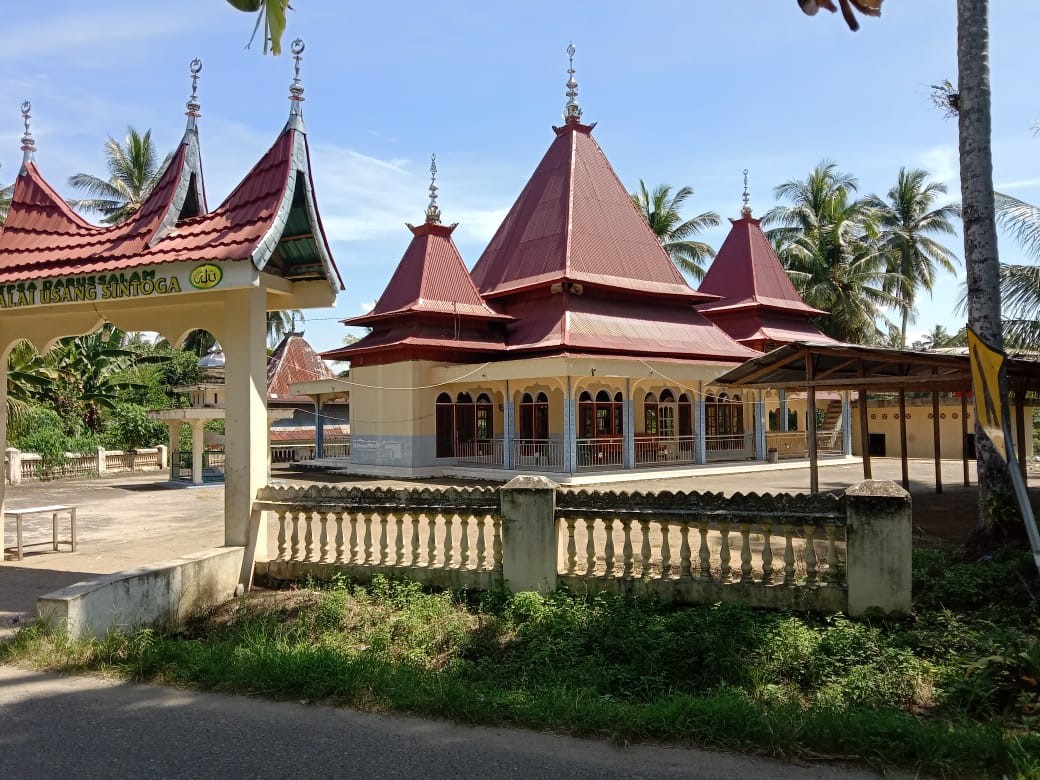 LABUAH GAJAH BALAI USANG
