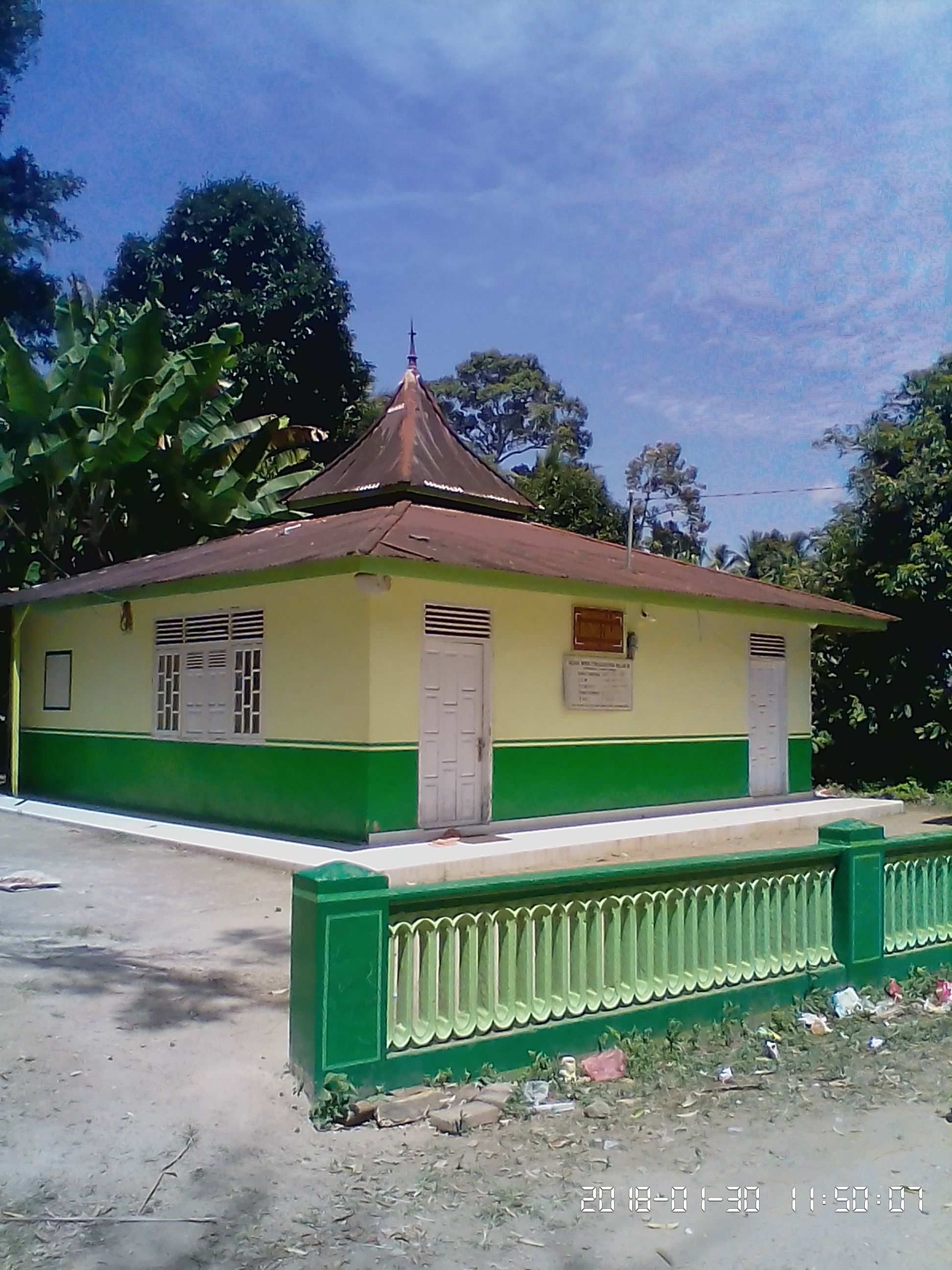 H. DARWIS ZAKARIA