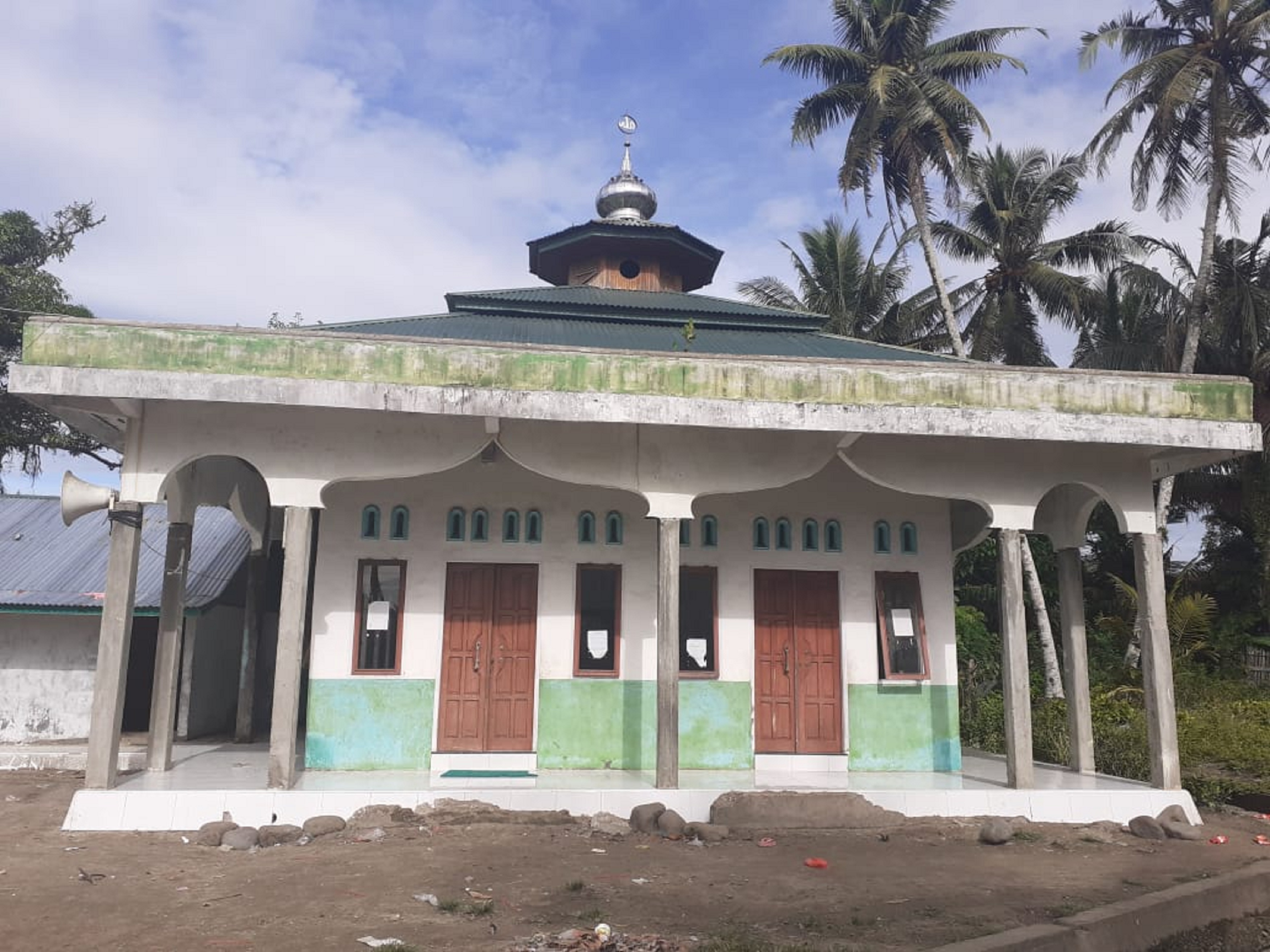 AL-MUKMINUN