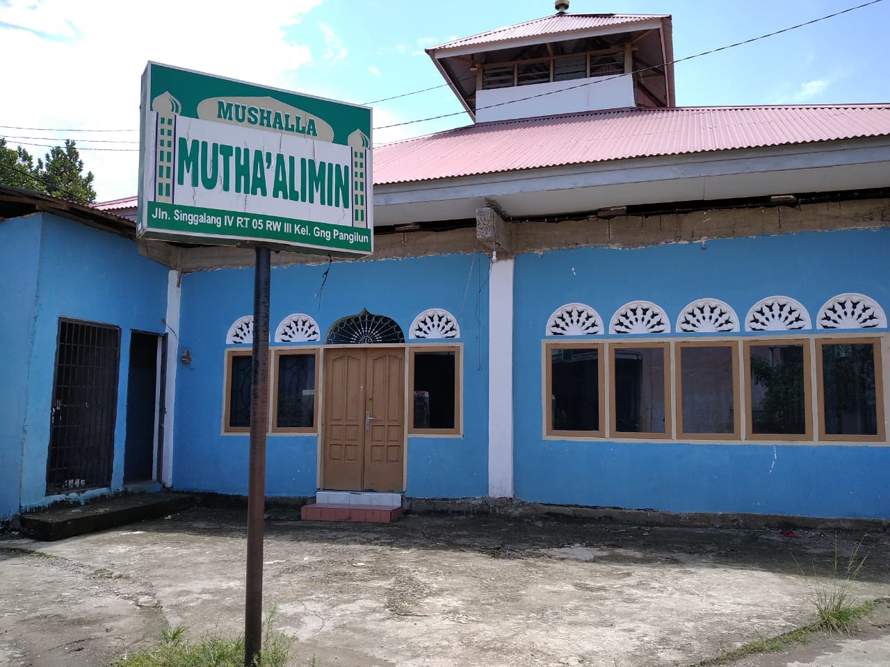 MUTA'ALLIMIN
