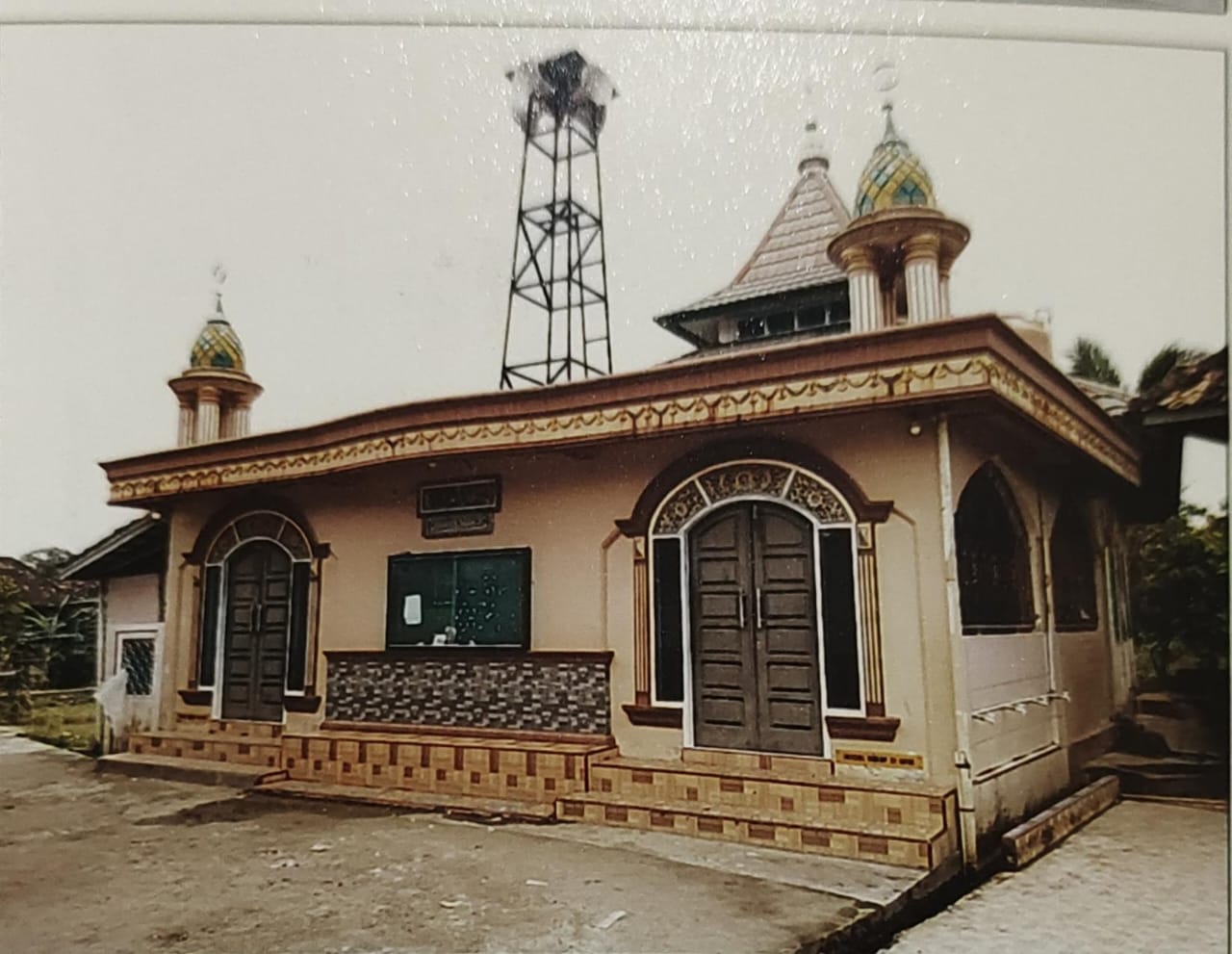AL-AZIZI