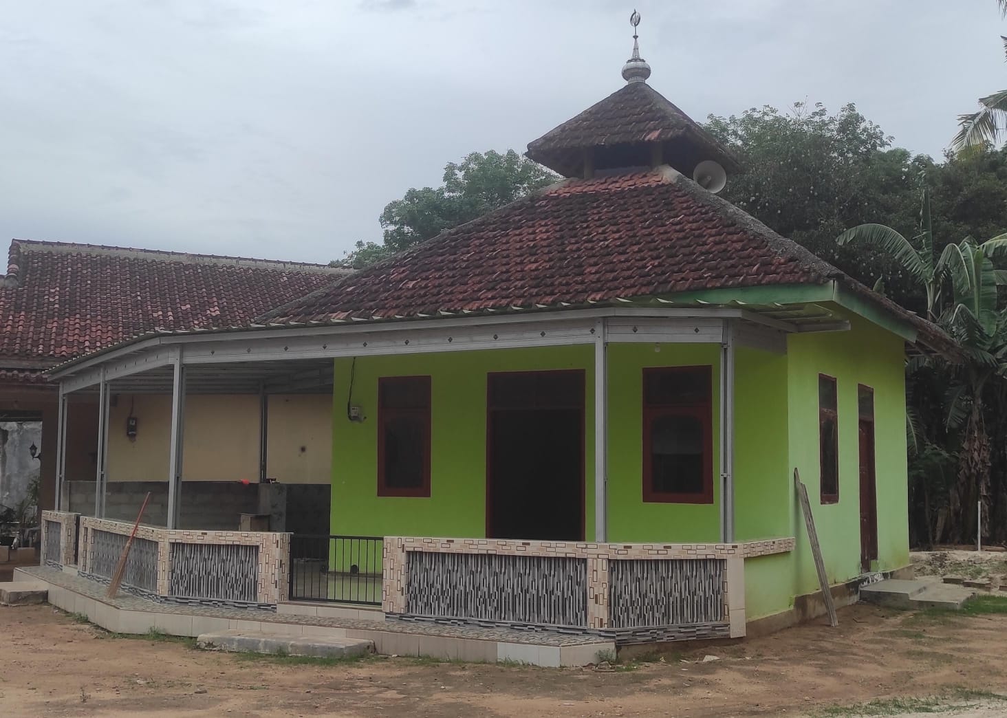 AL- MUSTAKIM