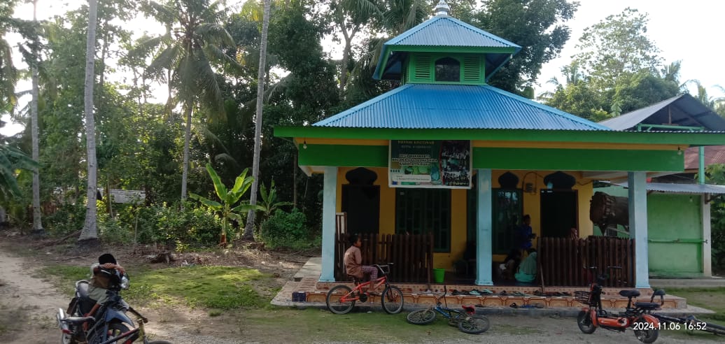 HUSNUL KHOTIMAH