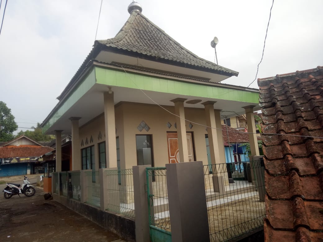 AL- FITROH