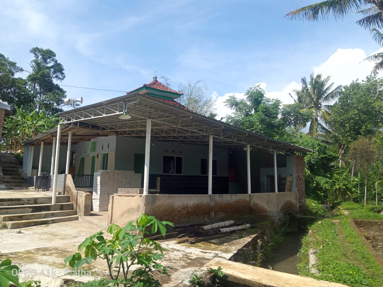 BAITUS SHOLIHIN