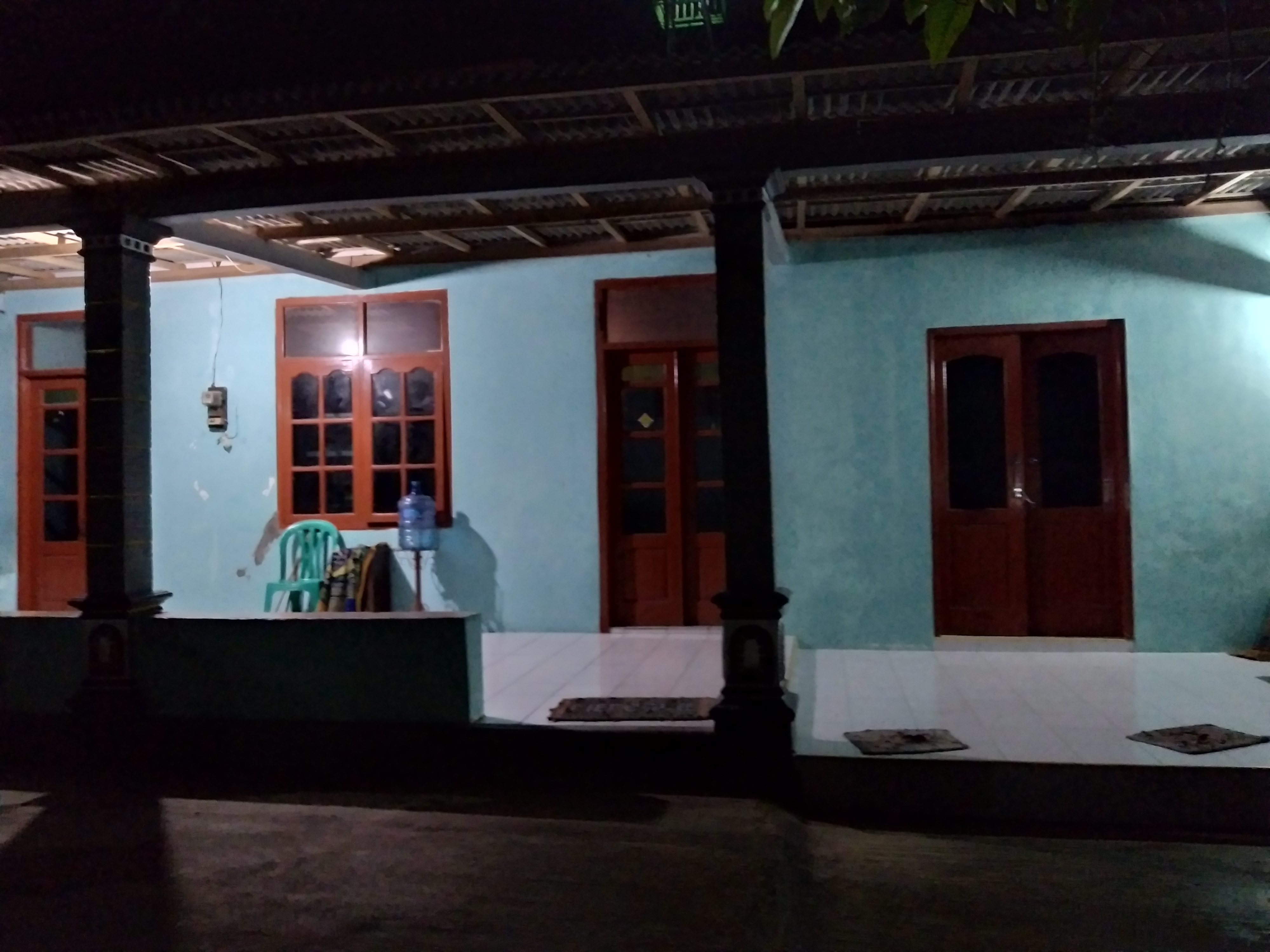 RAUDHATUL MUTTAQIN