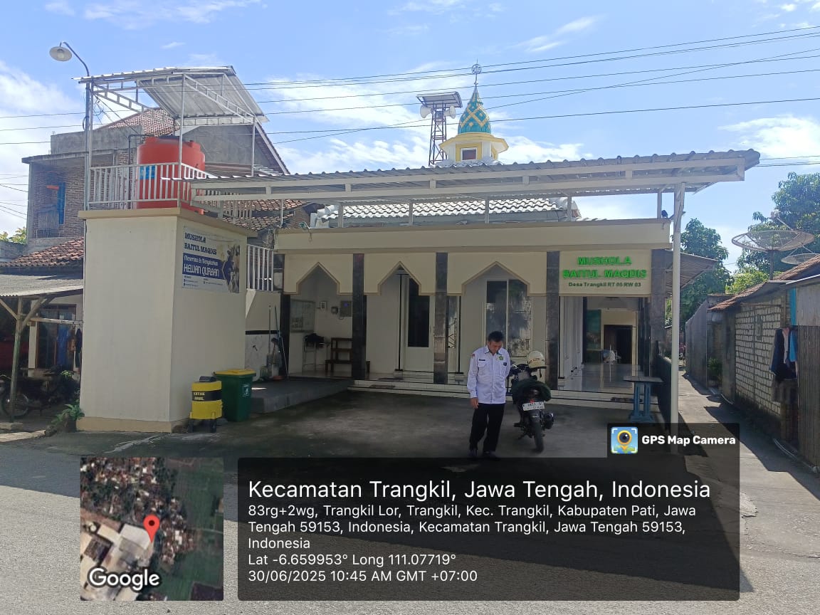 MUSHOLLA BAITUL MAQDIS ( TRANGKIL )