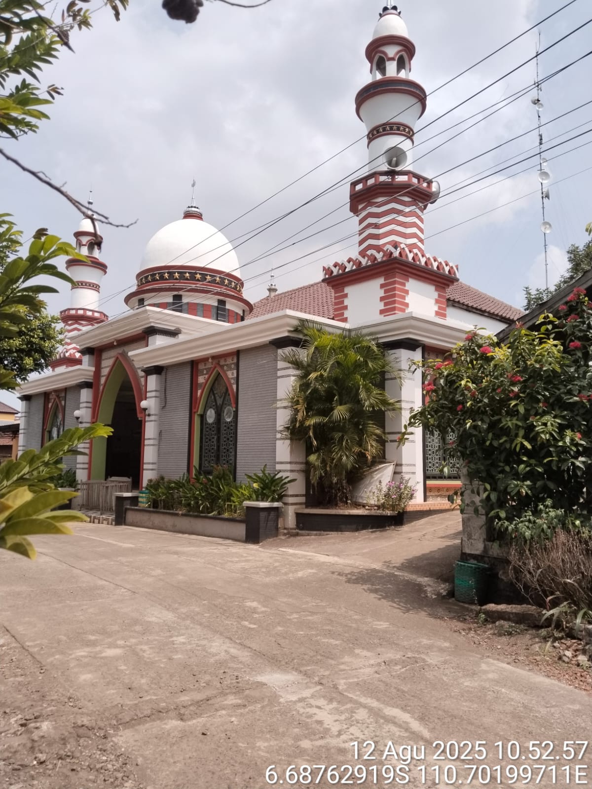 ROUDLOTUL JANAH