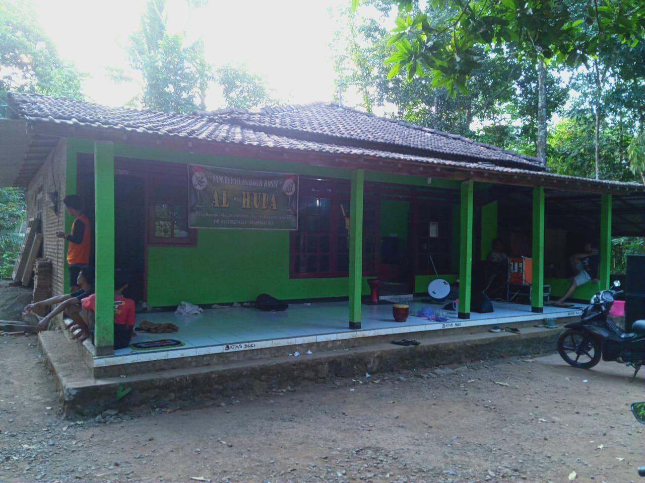 MIFTAHUL HUDA