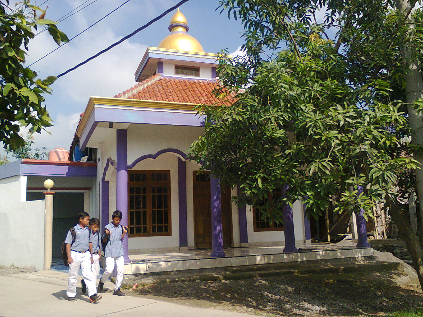 BAITUL IZZAH