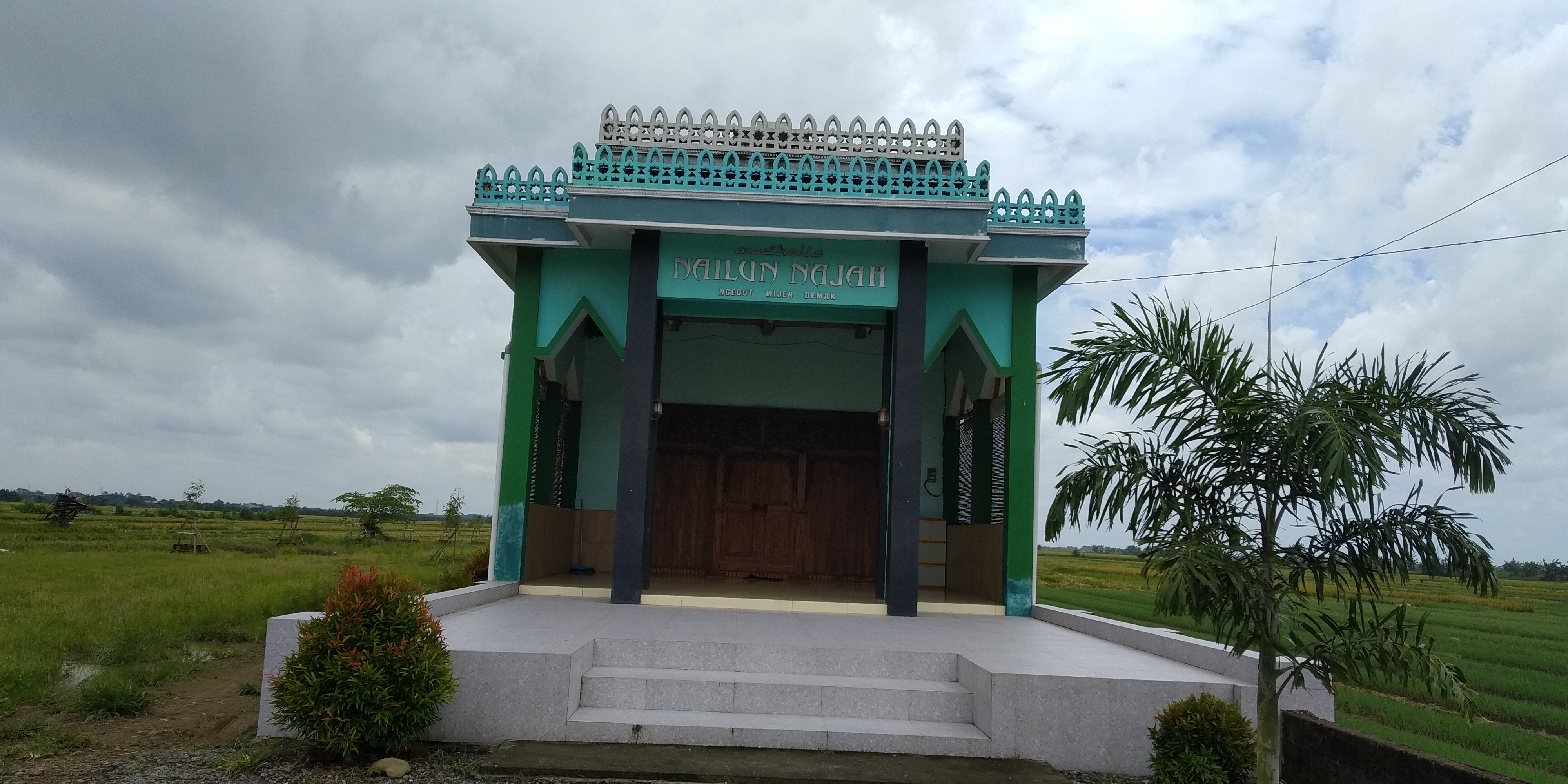 NAILUN NAJAH