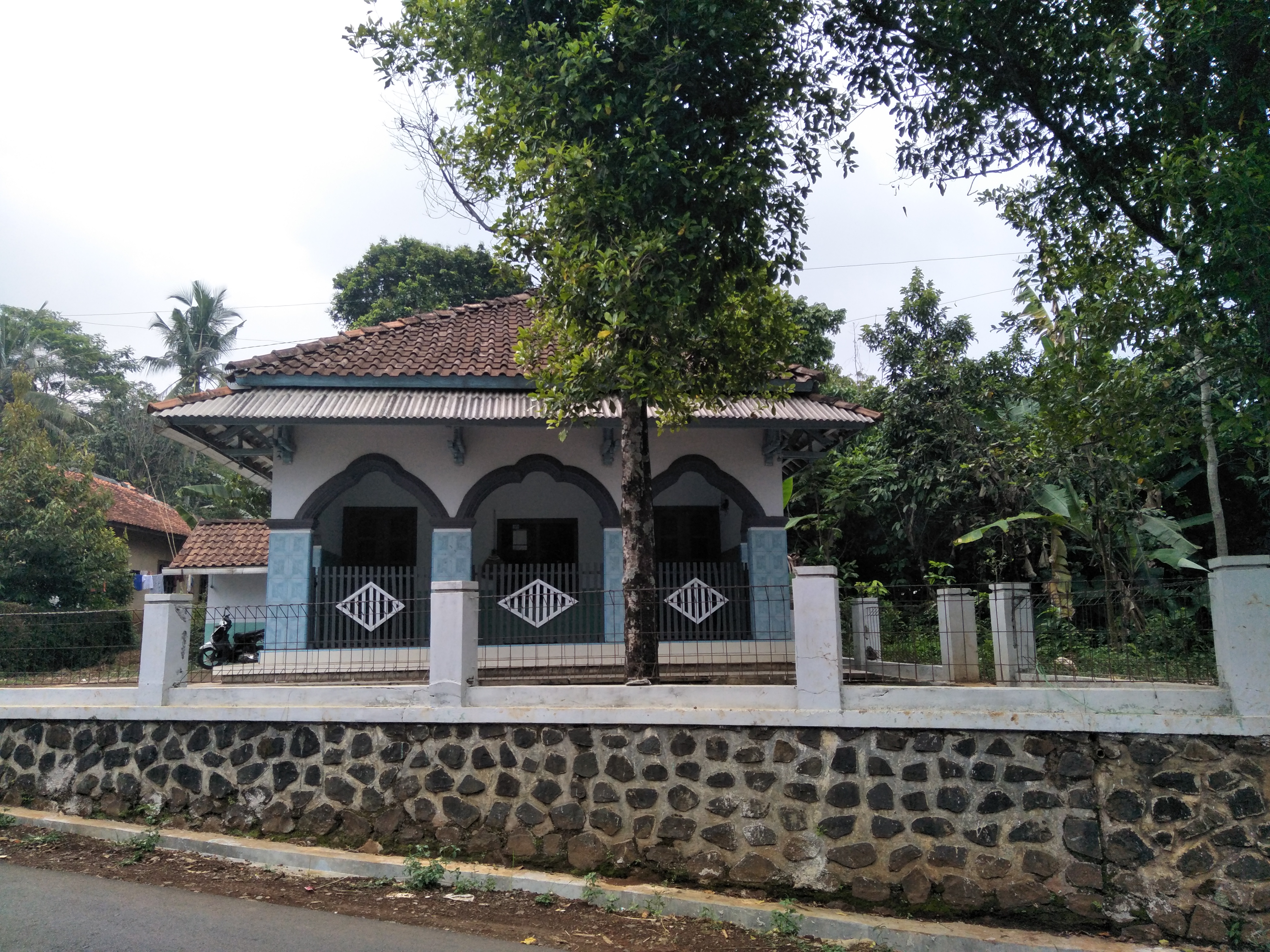 AL- IKHLAS