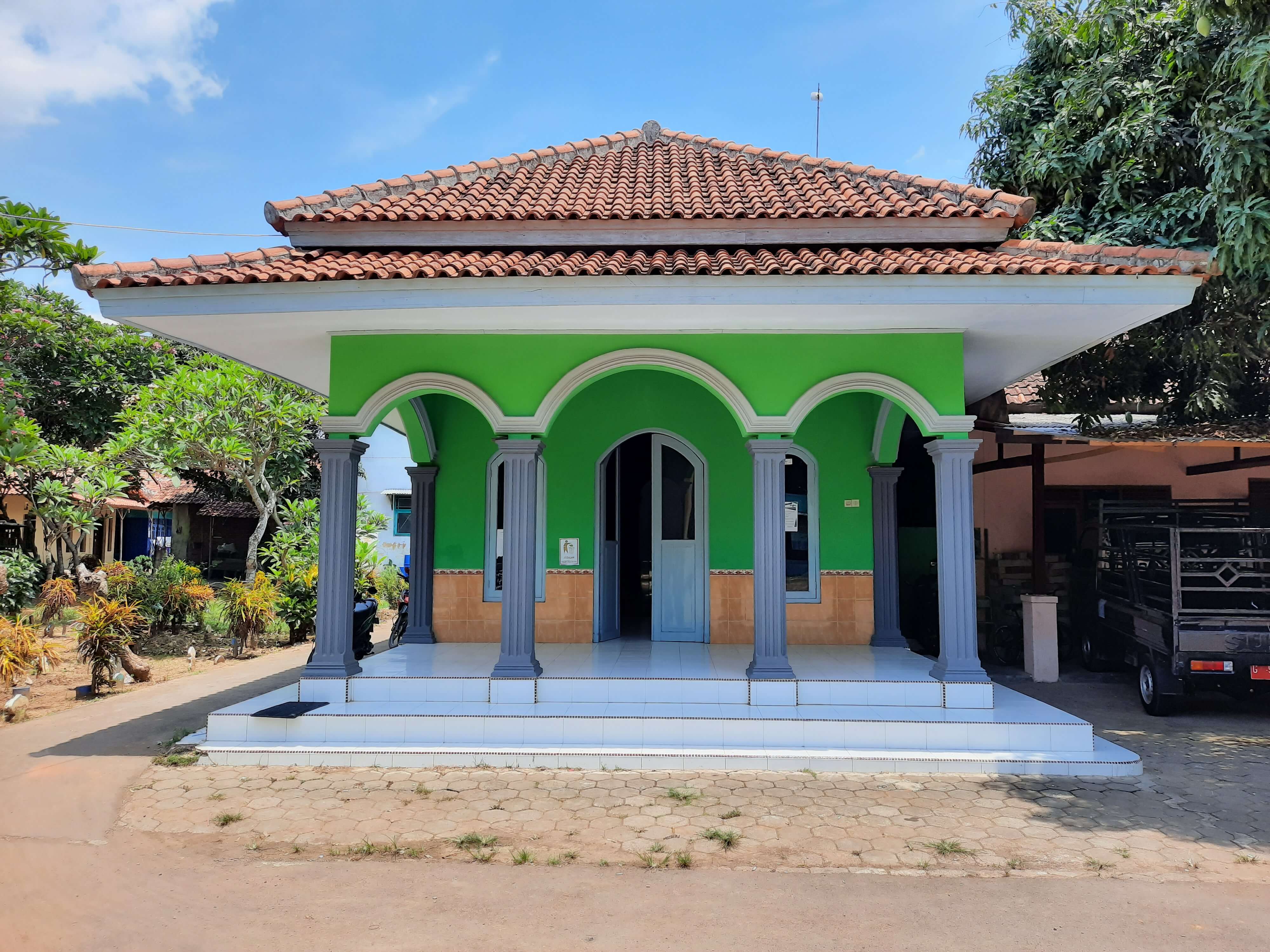 MAKAM SYECH THOLABUDDIN