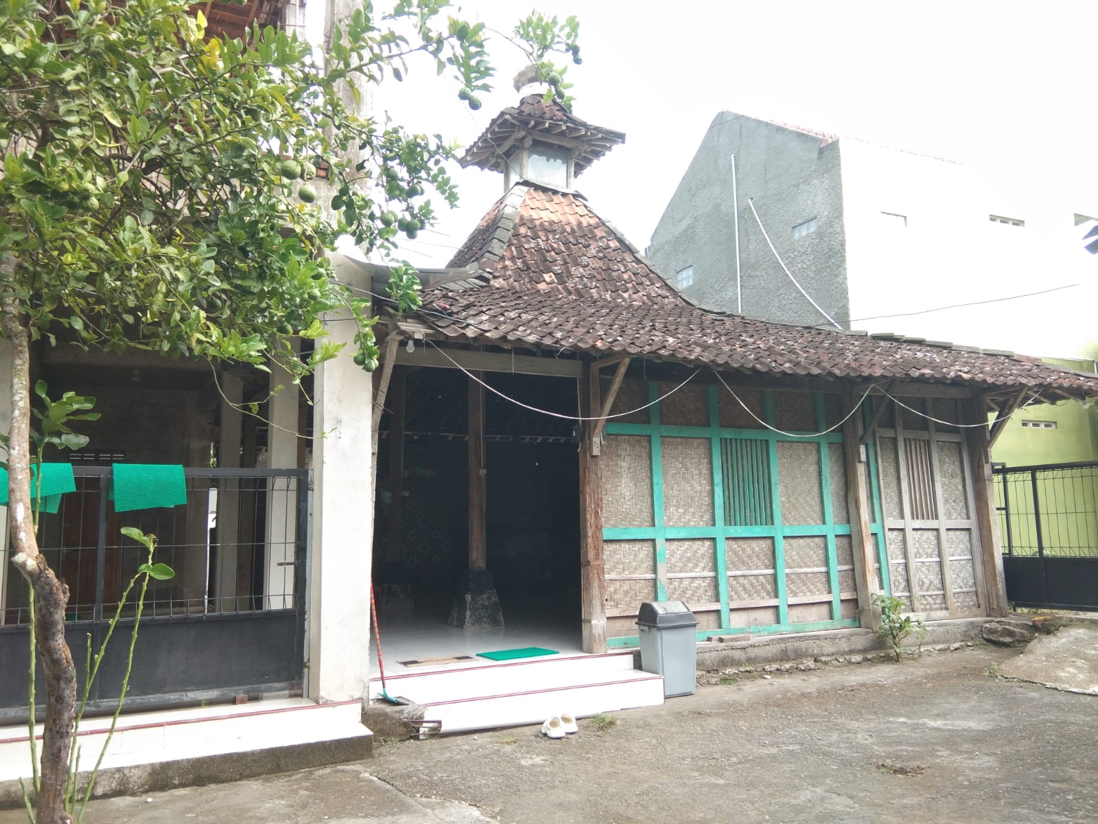 DARUL ULUM ASY SYAR'IYYAH