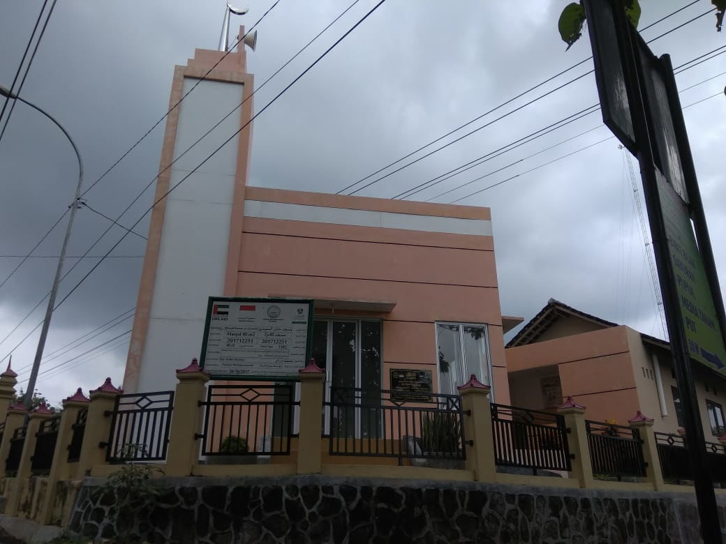 BALAI DESA BENDUNGAN