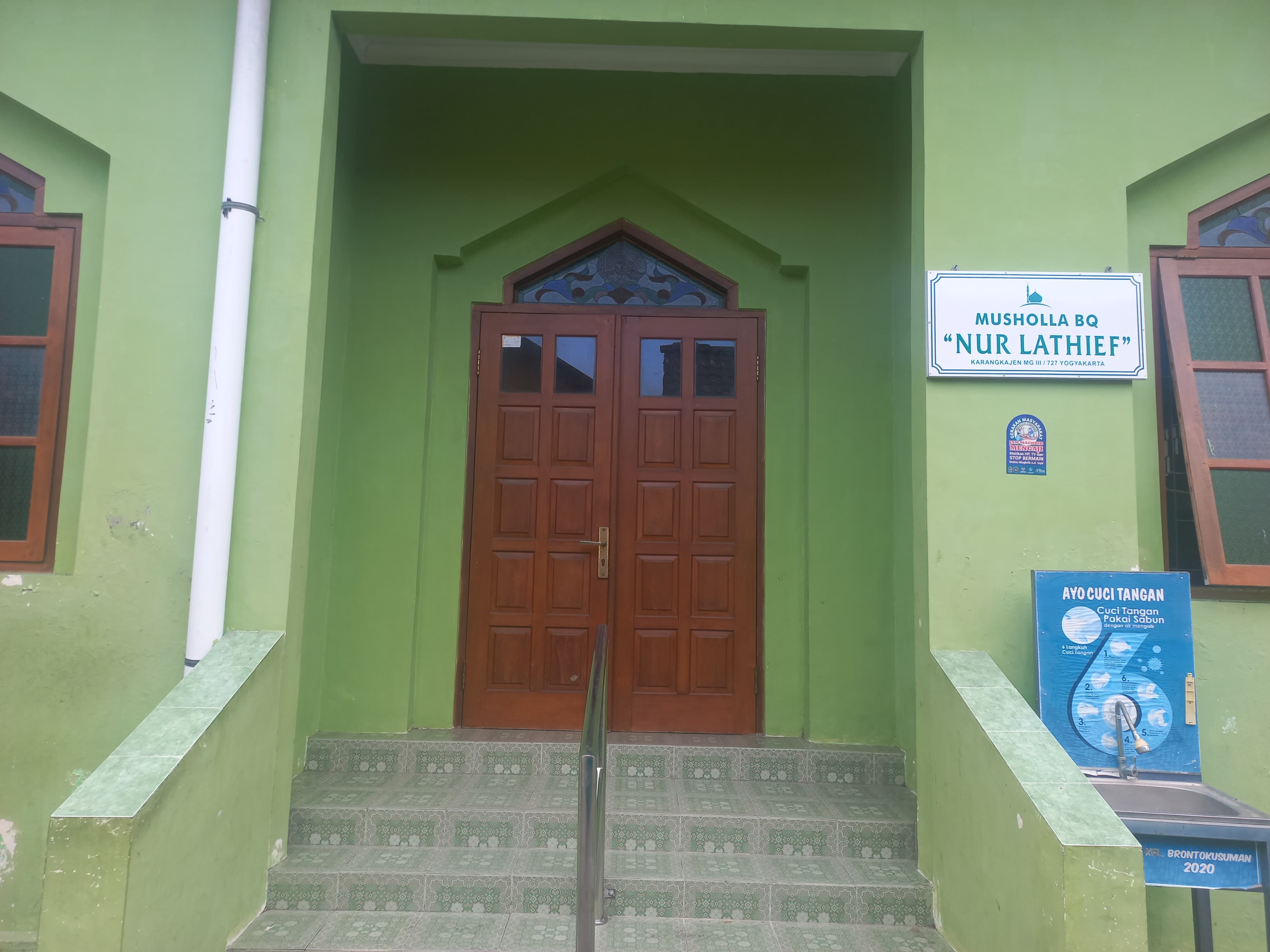 NUR LATHIEF