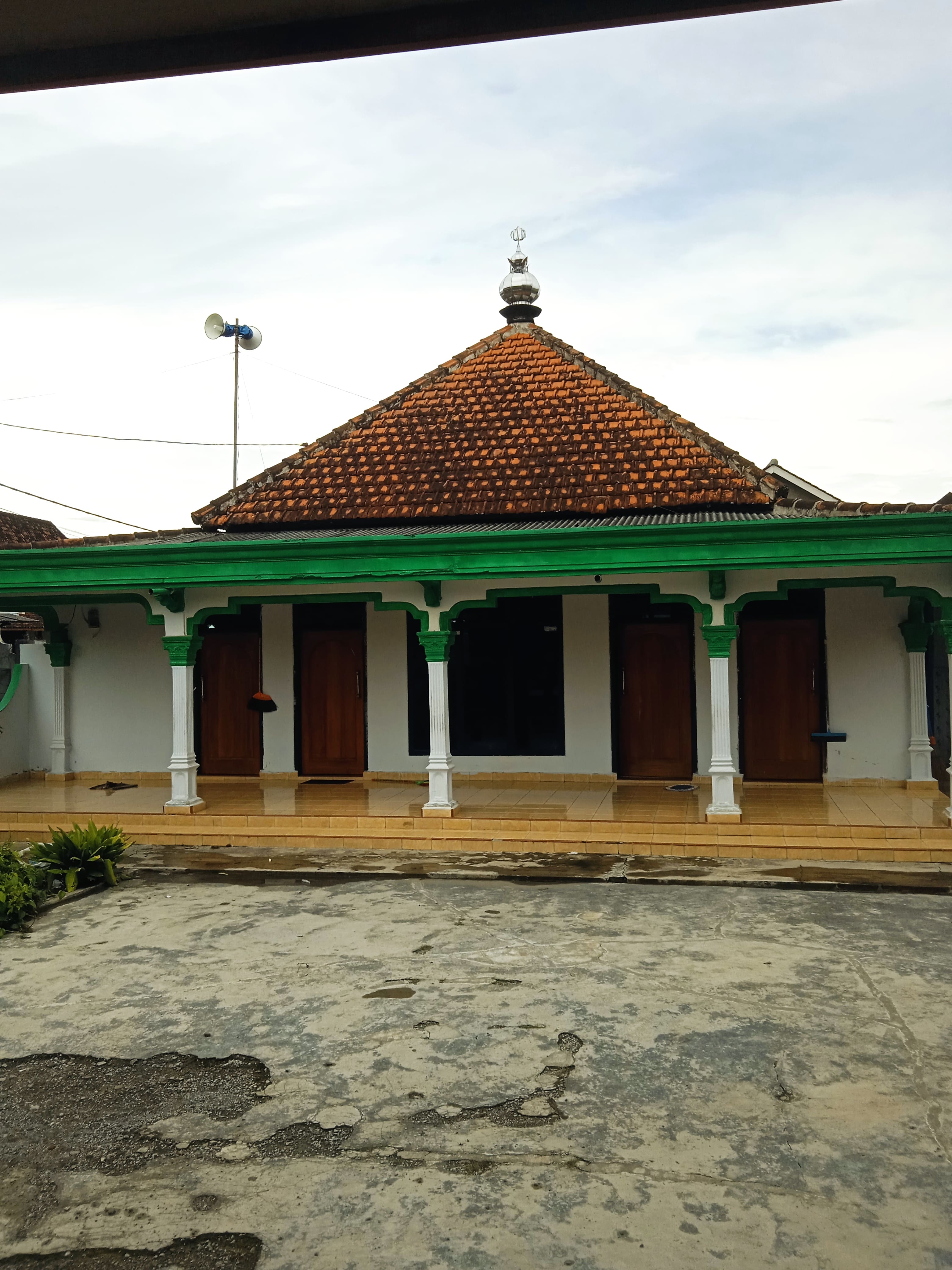 AL-IKHLAS