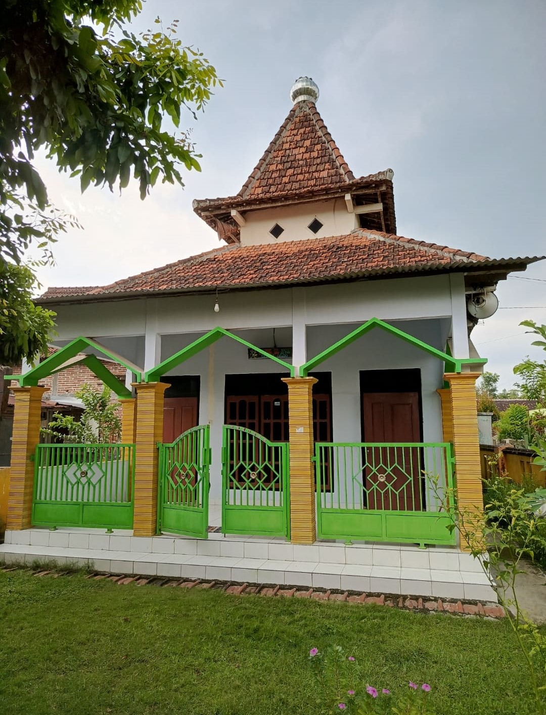 AL-IKHLAS