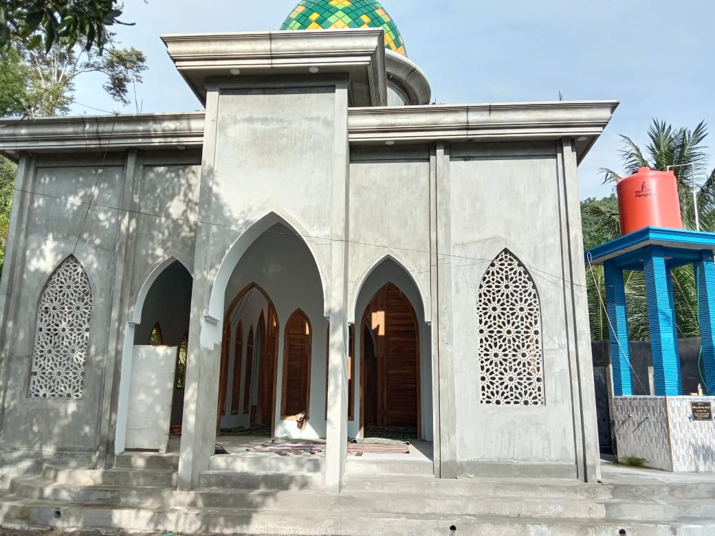 ROUDLOTUS SHOLIHIN