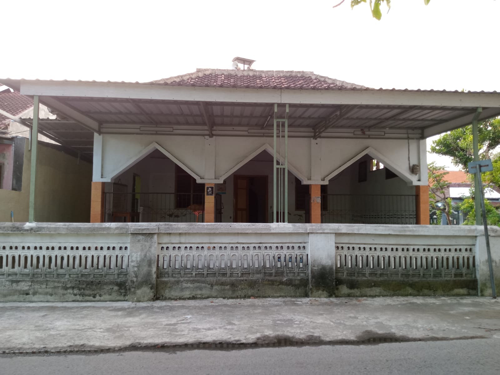 AL-IKHLAS