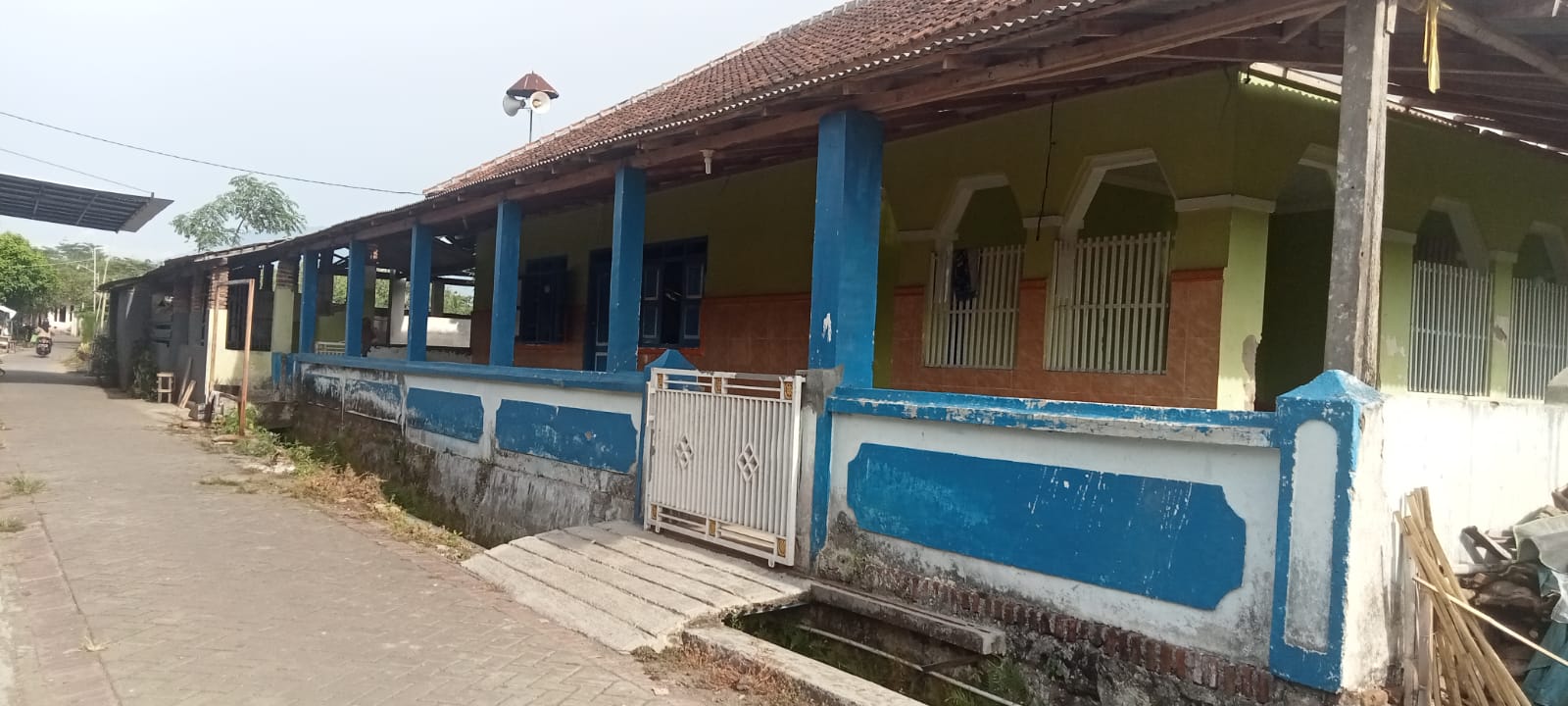 AL- MULTAZAM