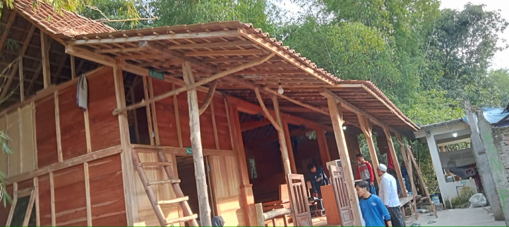 HIDAYATUR ROHMAN