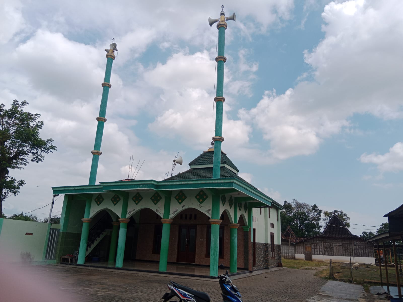 AL-MUTTAQIN