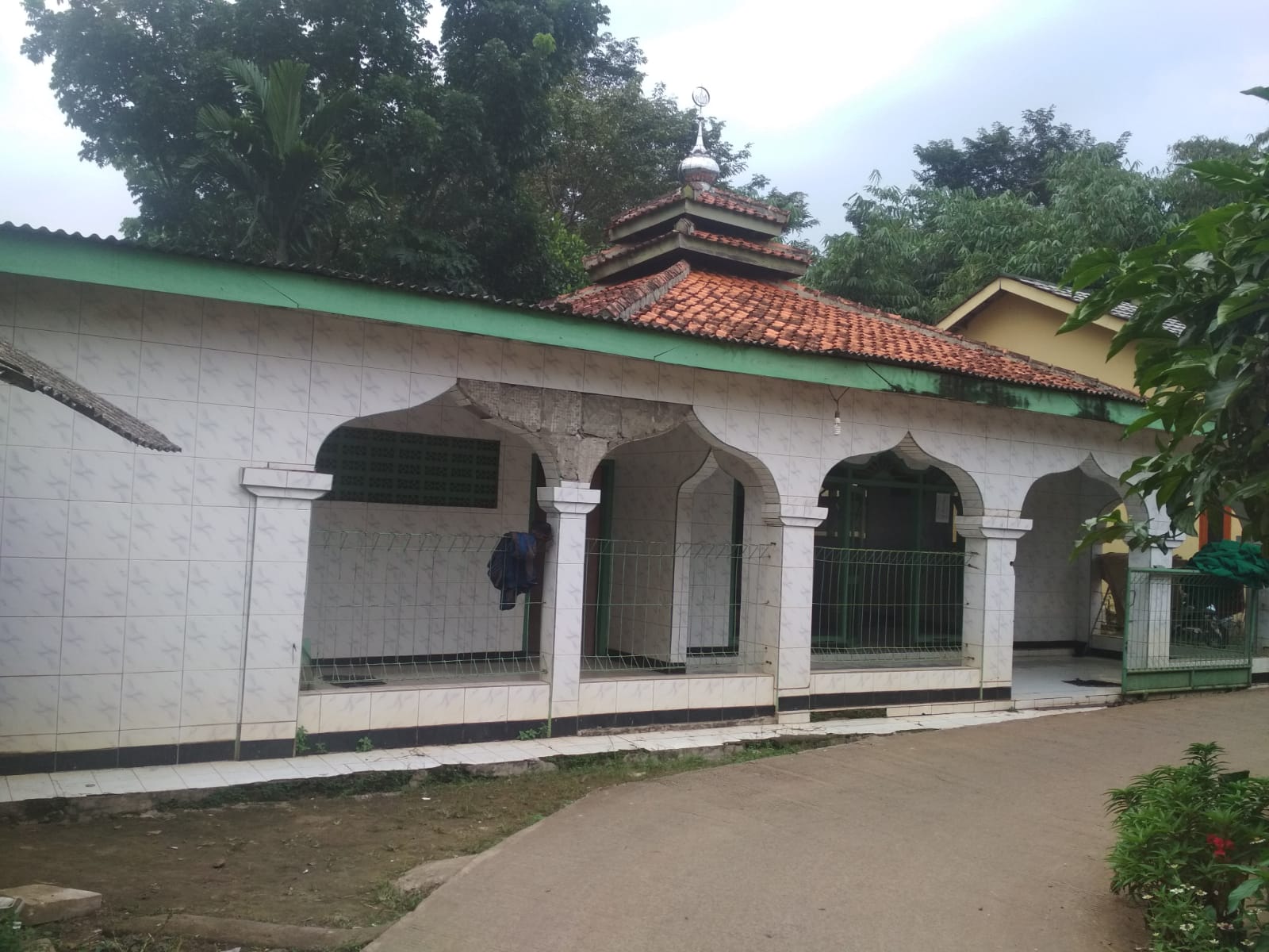 AL-HIKMAH