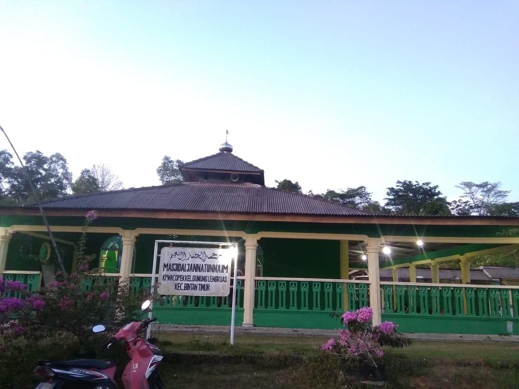 AL-JANNATU'NAIM