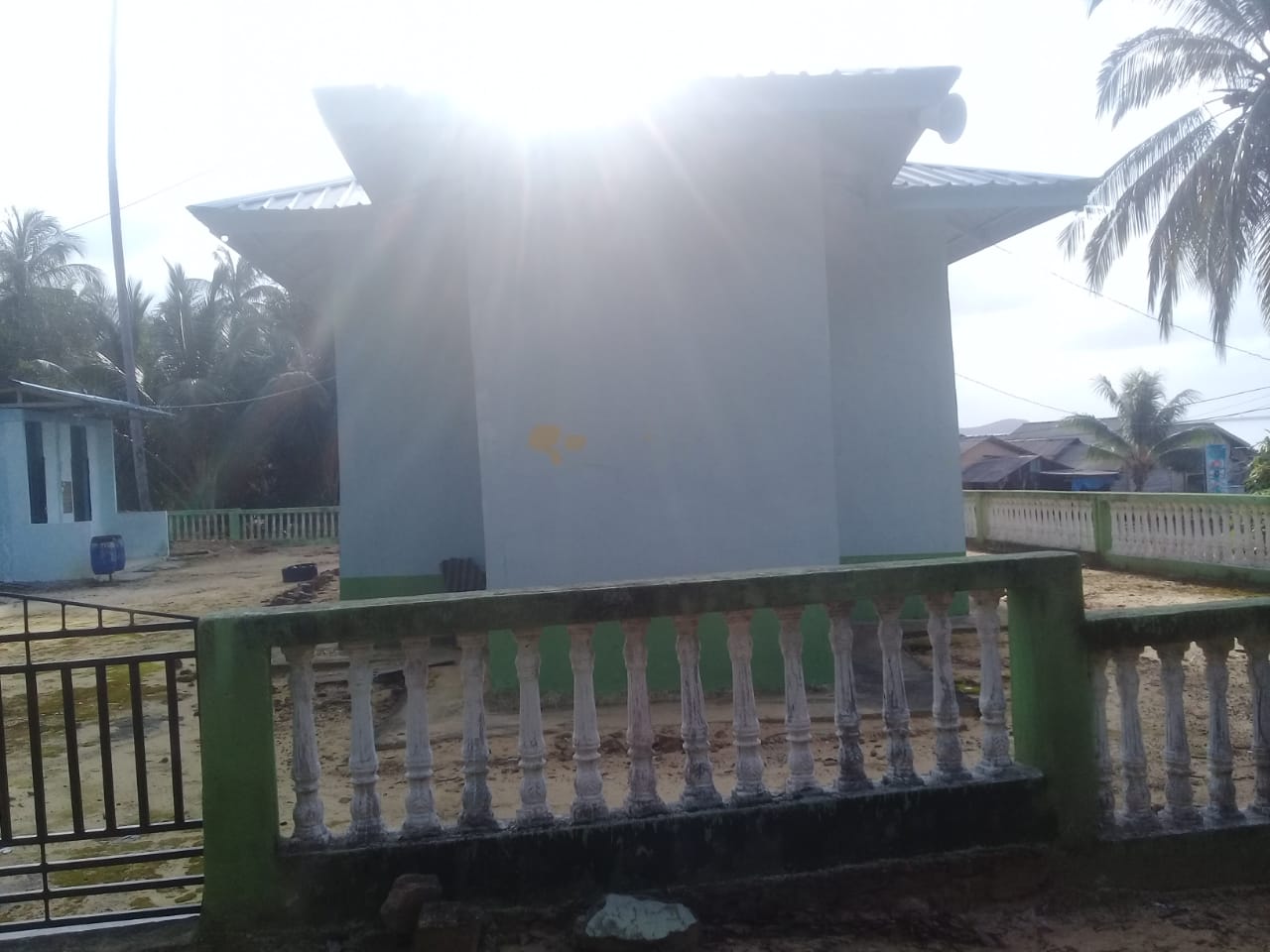 Masjid AL MUSYAFIRIN