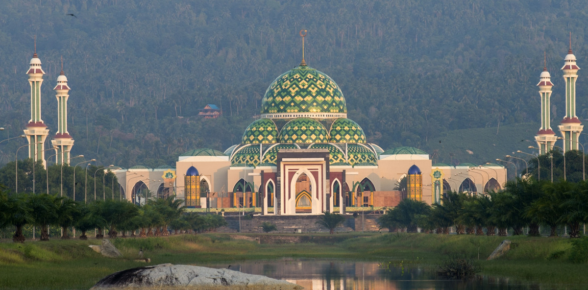 AGUNG NATUNA