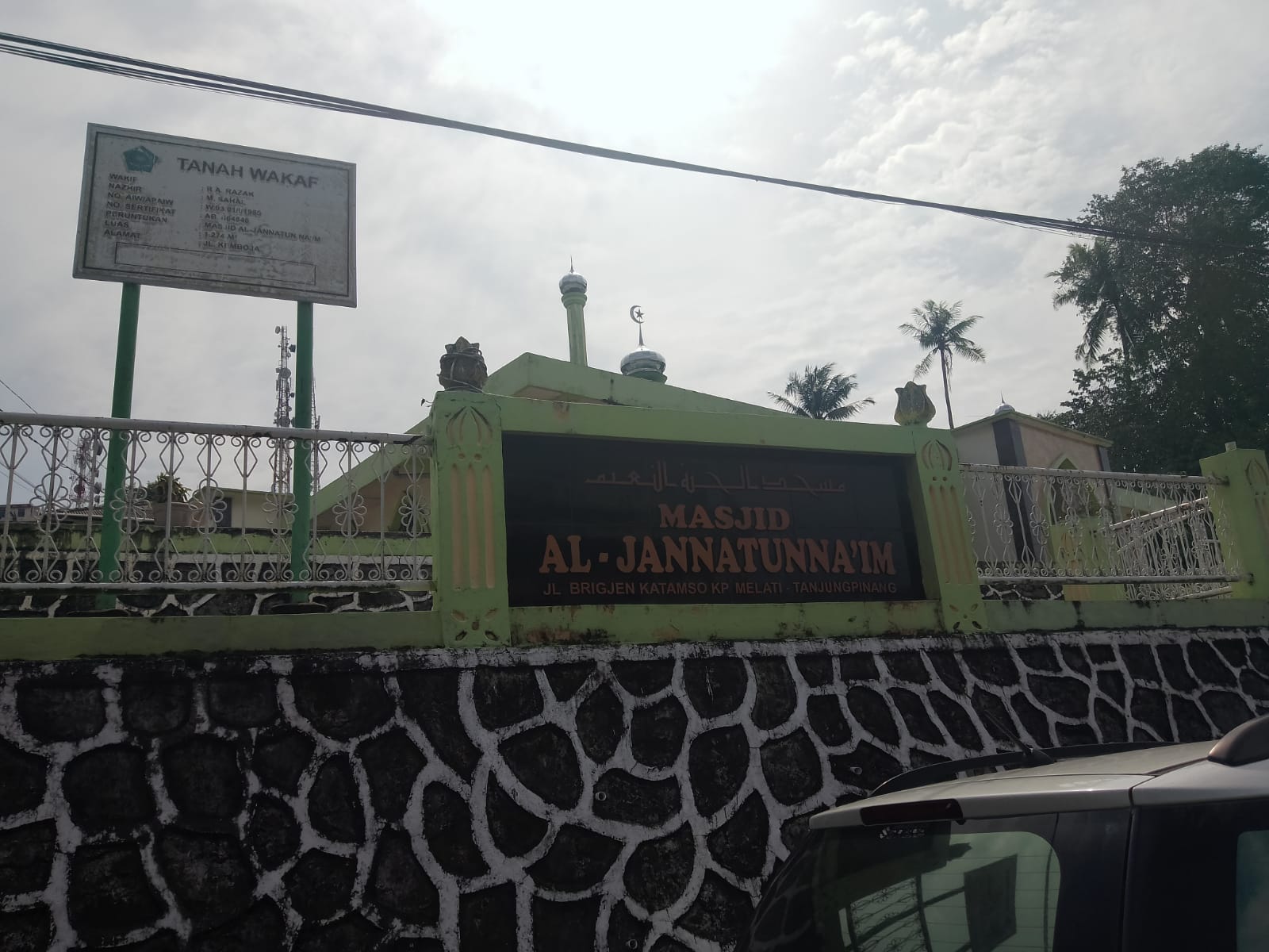 Masjid AL-JANNATUNNAIM