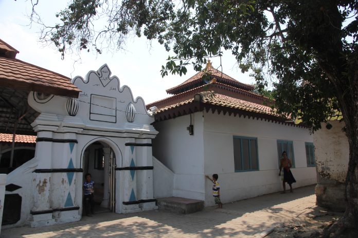 AGUNG KENARI
