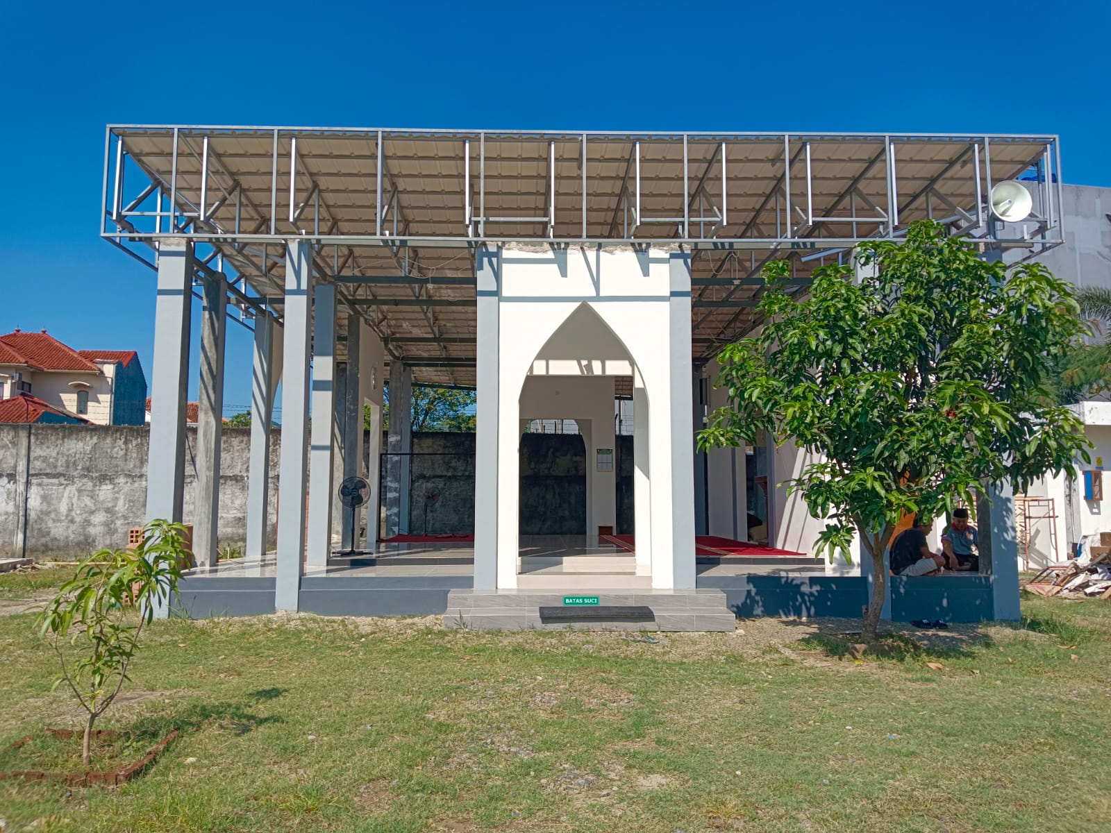 MASJID SAMSAT MAJALENGKA — 
