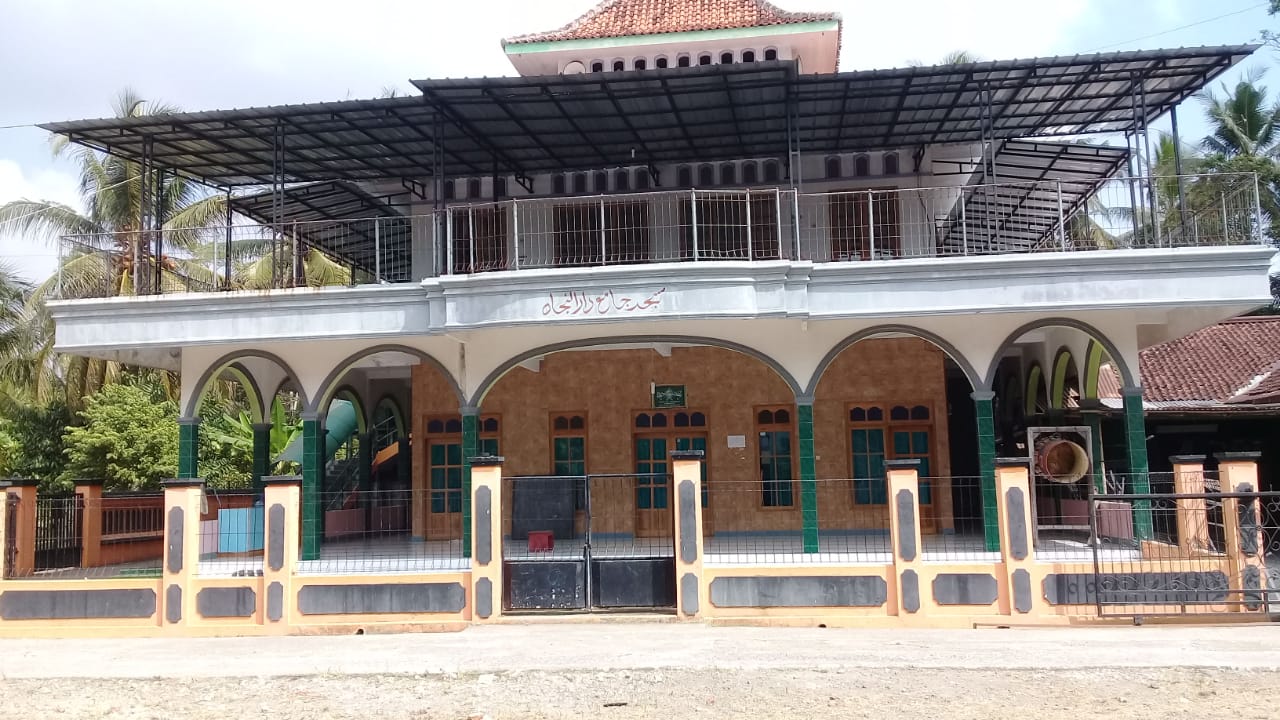 DARUNNAJAH — 