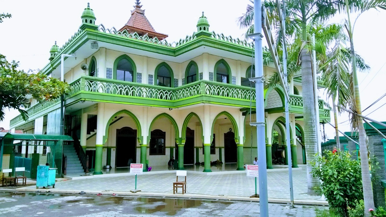 JAMI BAITUL IZZAH