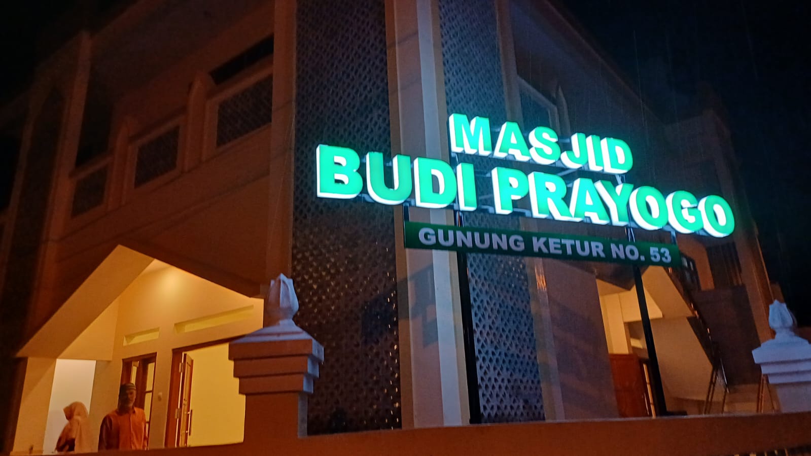 BUDI PRAYOGO — 
