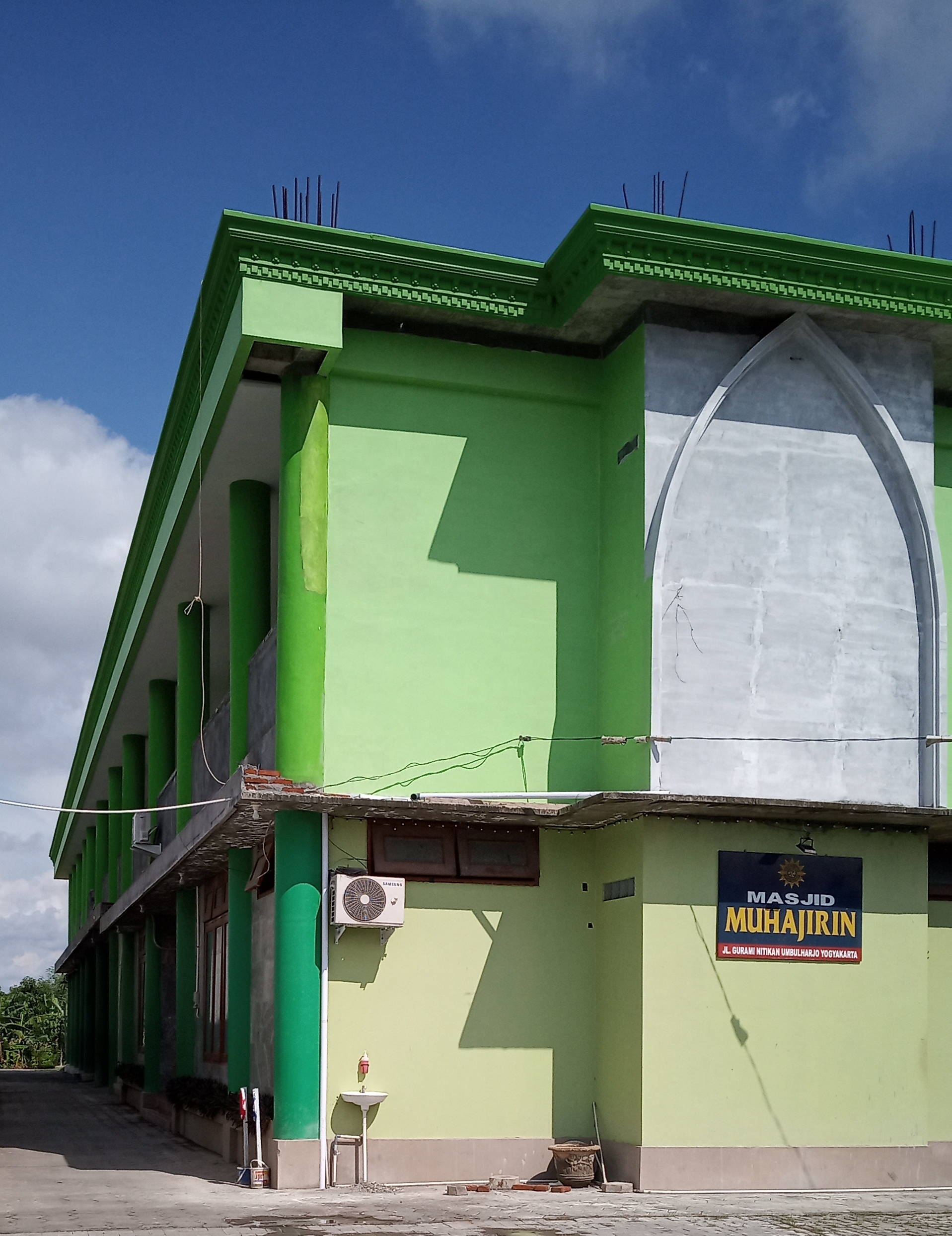 MUHAJIRIN