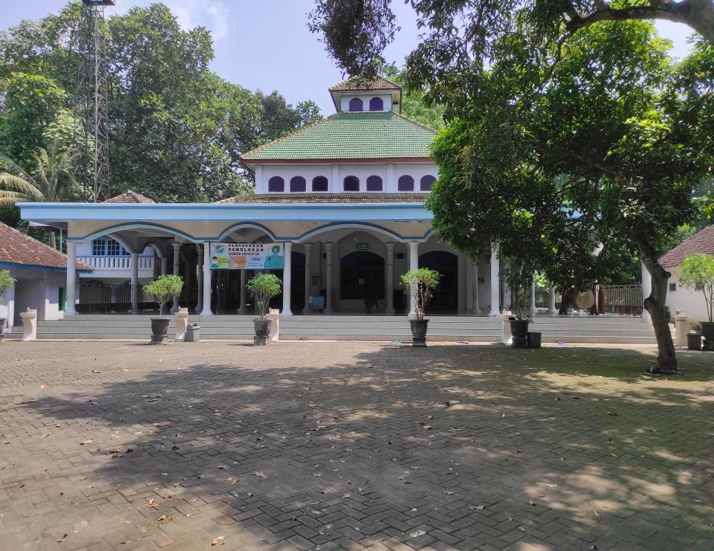 RAUDLATUL MUTA'ALLIMIN — 